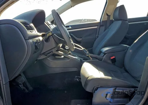 2010 Volkswagen Jetta S из США, поврежденный, VIN 3VWJZ7AJ8AM040297